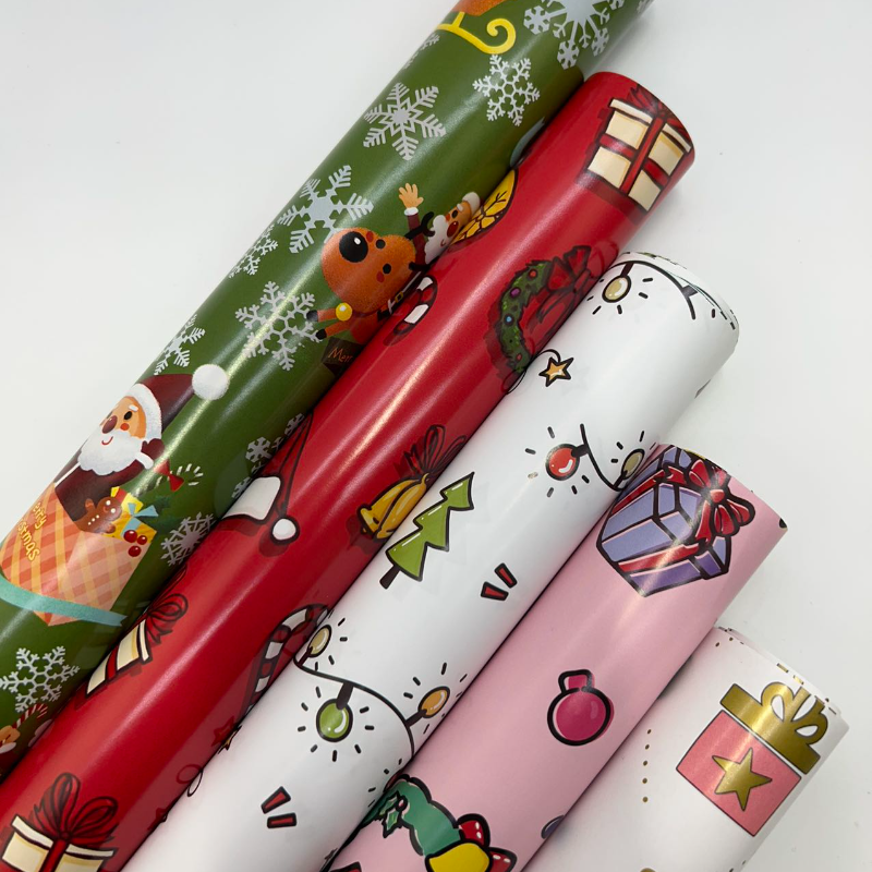 WRAPLA Wrapping Paper Roll - Cute Cartoon Christmas Gift Wrap Paper Flat Sheet for Wedding, Birthdays, Valentines, Party - 5 Rolls-25 Sheets - 70 cm X 50cm Per Sheet