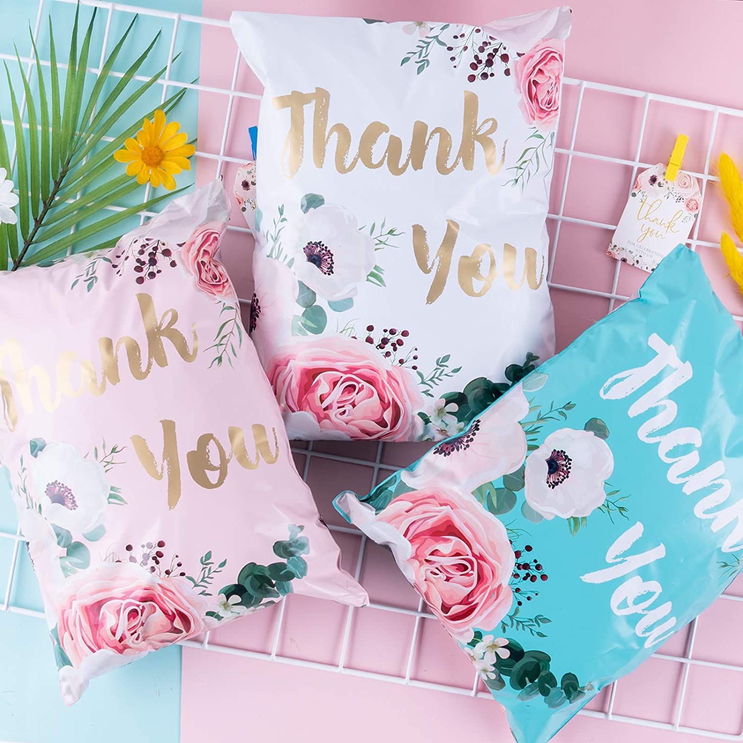 WRAPLA 25 x 33cm (10 x 13 inches) Poly Mailers Shipping Bags Thank You Notes Flowers Surrounded Poly Mailers 2.3 Mil Heavy Duty Self Seal Mailing Envelopes - 100 Pack